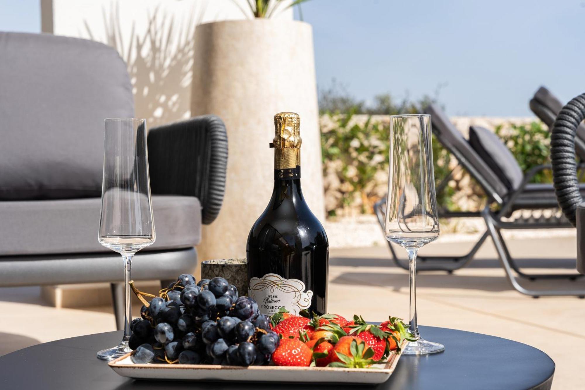 Villa Luxury Villa Kaia With Sea View, Heated Pool And Spa
