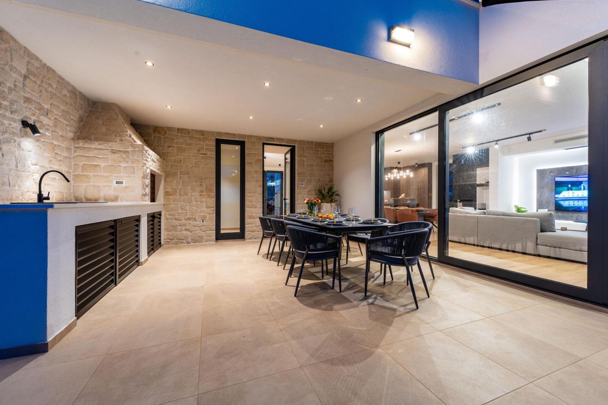Luxury Villa Kaia With Sea View, Heated Pool And Spa *