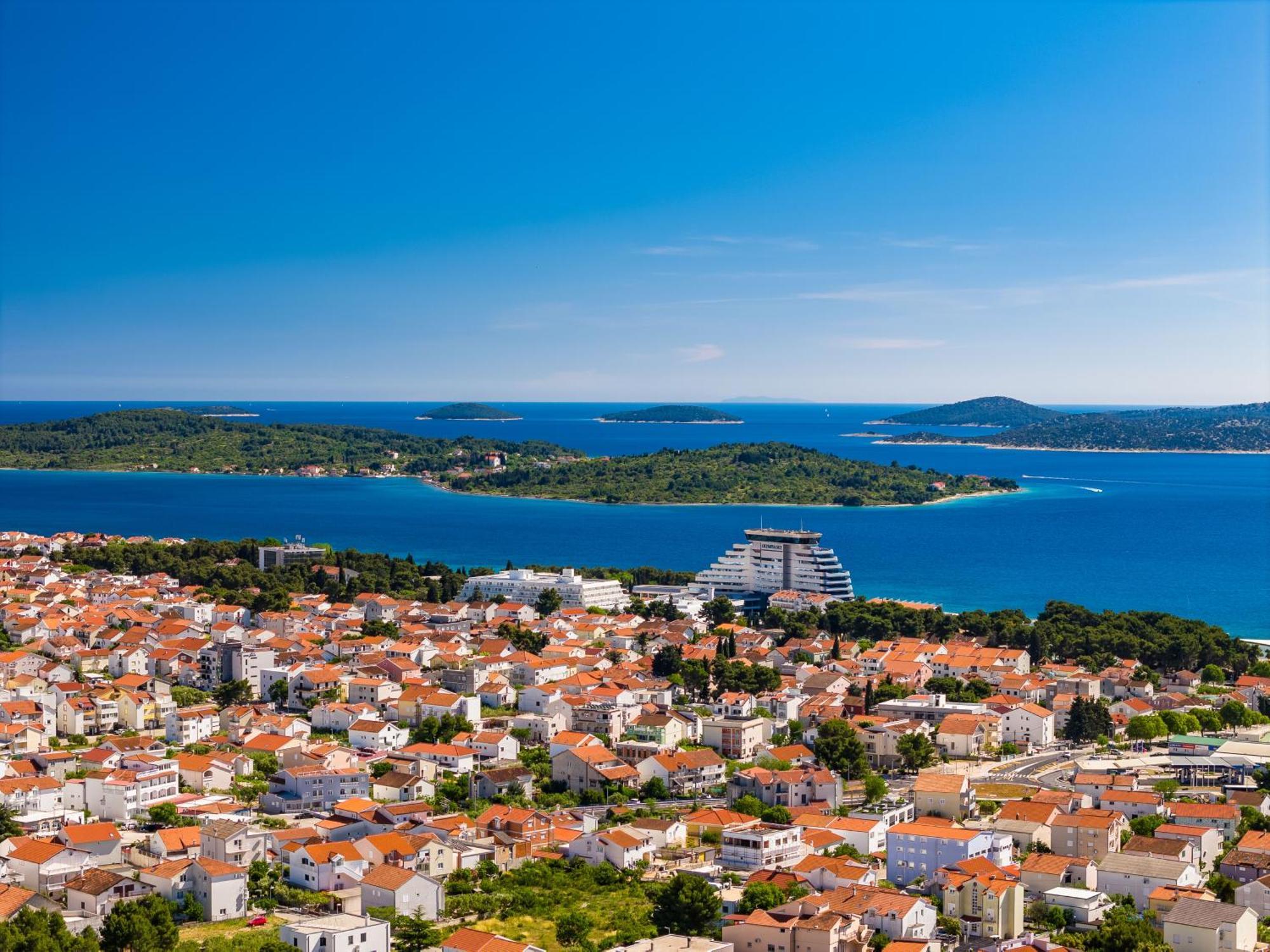 Luxury Villa Kaia With Sea View, Heated Pool And Spa Vodice